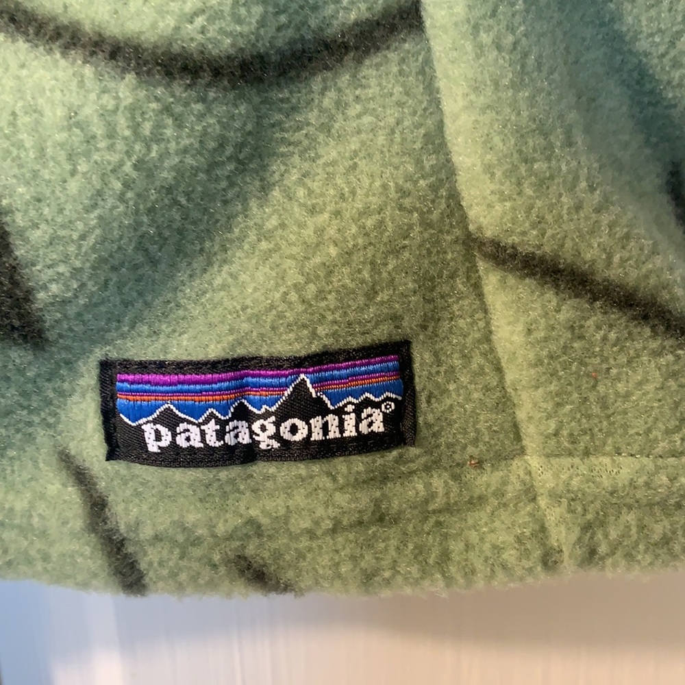 Patagonia Synchilla medium zip fleece vest! - Picture 3 of 5